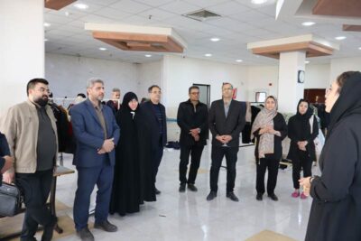 بازدید از غرفه ها