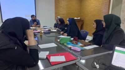 کارافرینان